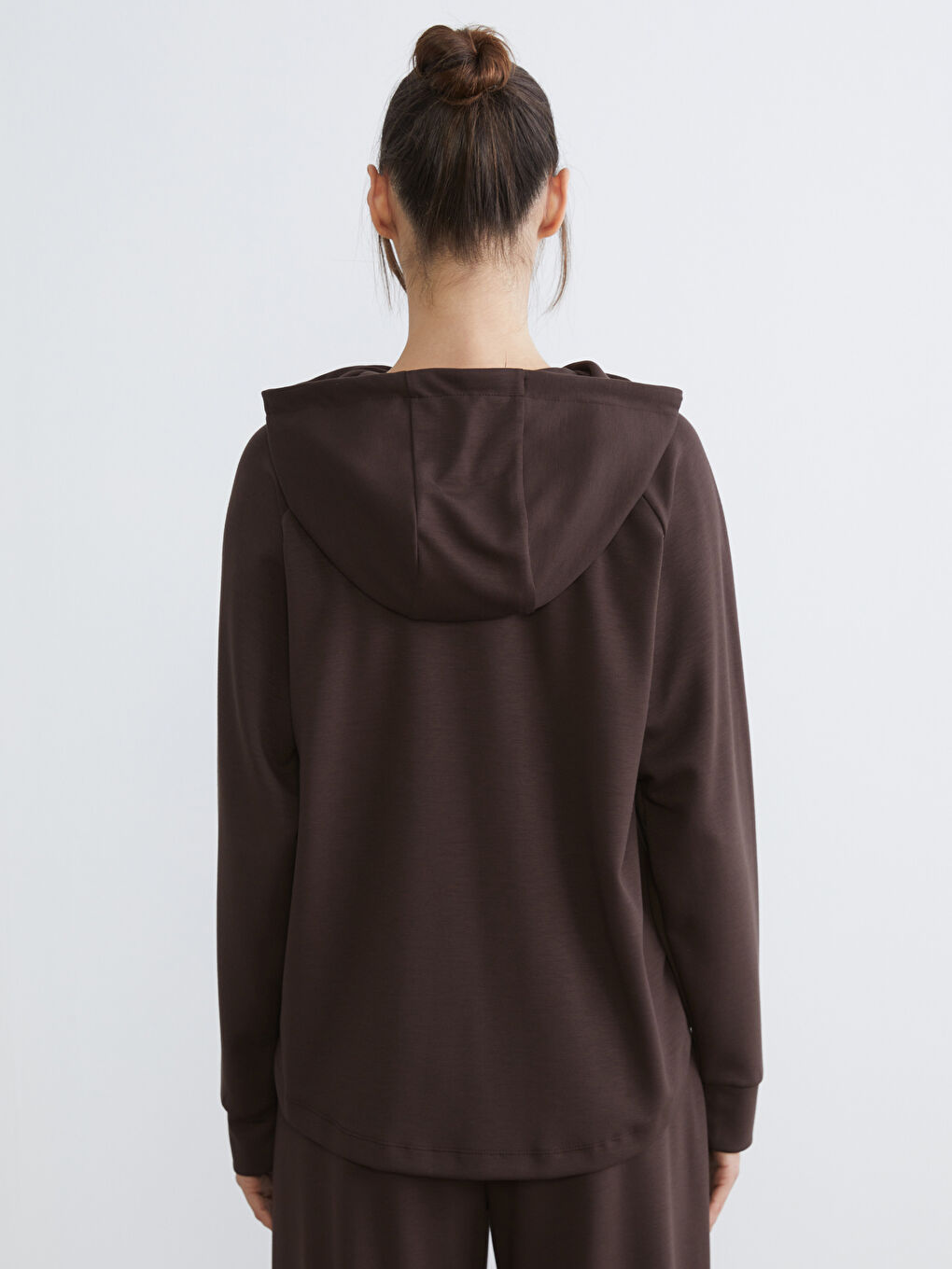 Kahverengi Bağcıklı Kadın Hoodie-3