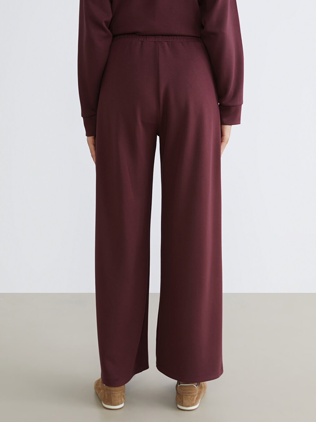 Bordo Beli Lastikli Geniş Paça Kadın Eşofman Altı-3