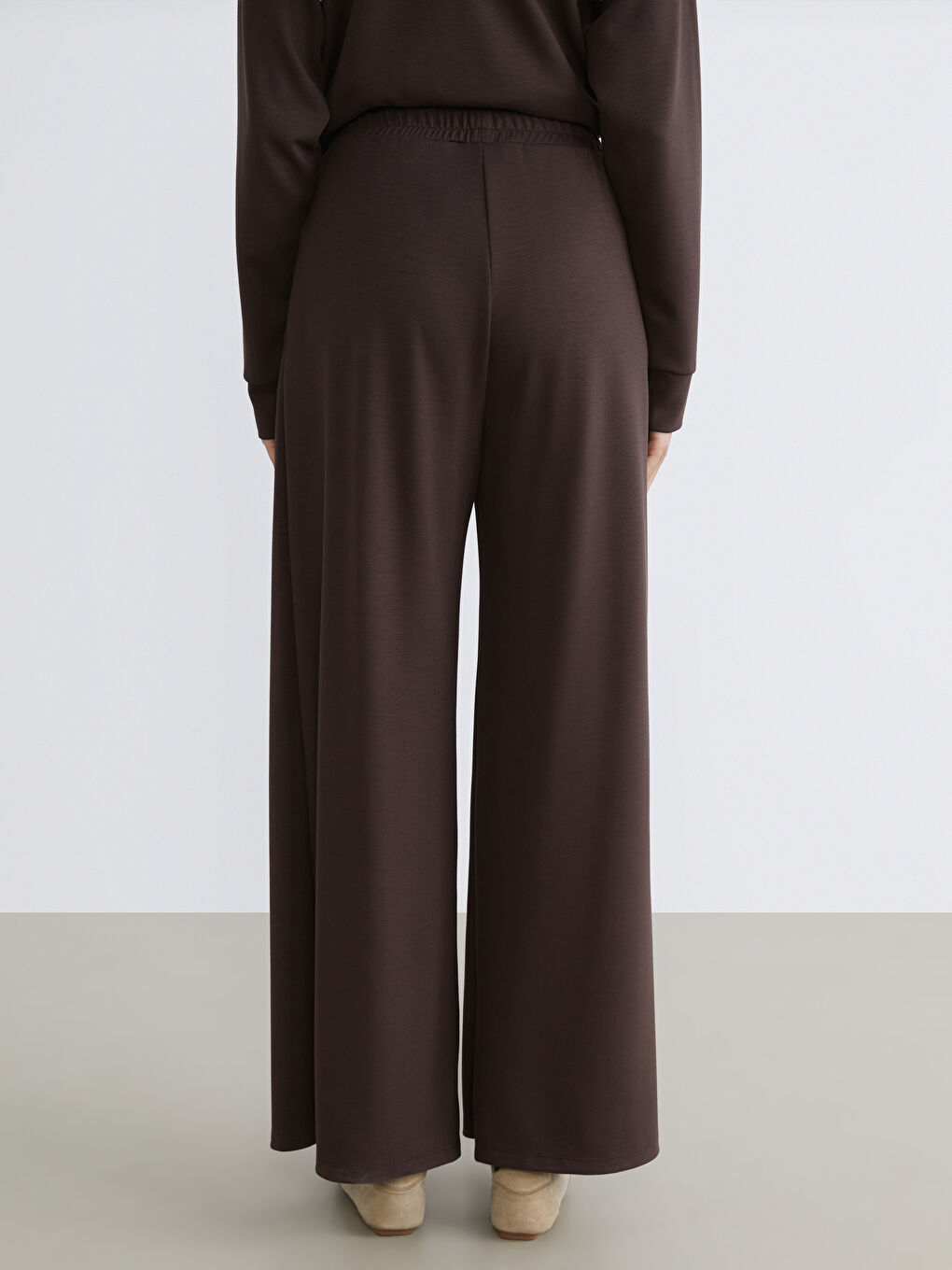 Kahverengi Beli Lastikli Geniş Paça Kadın Eşofman Altı-3