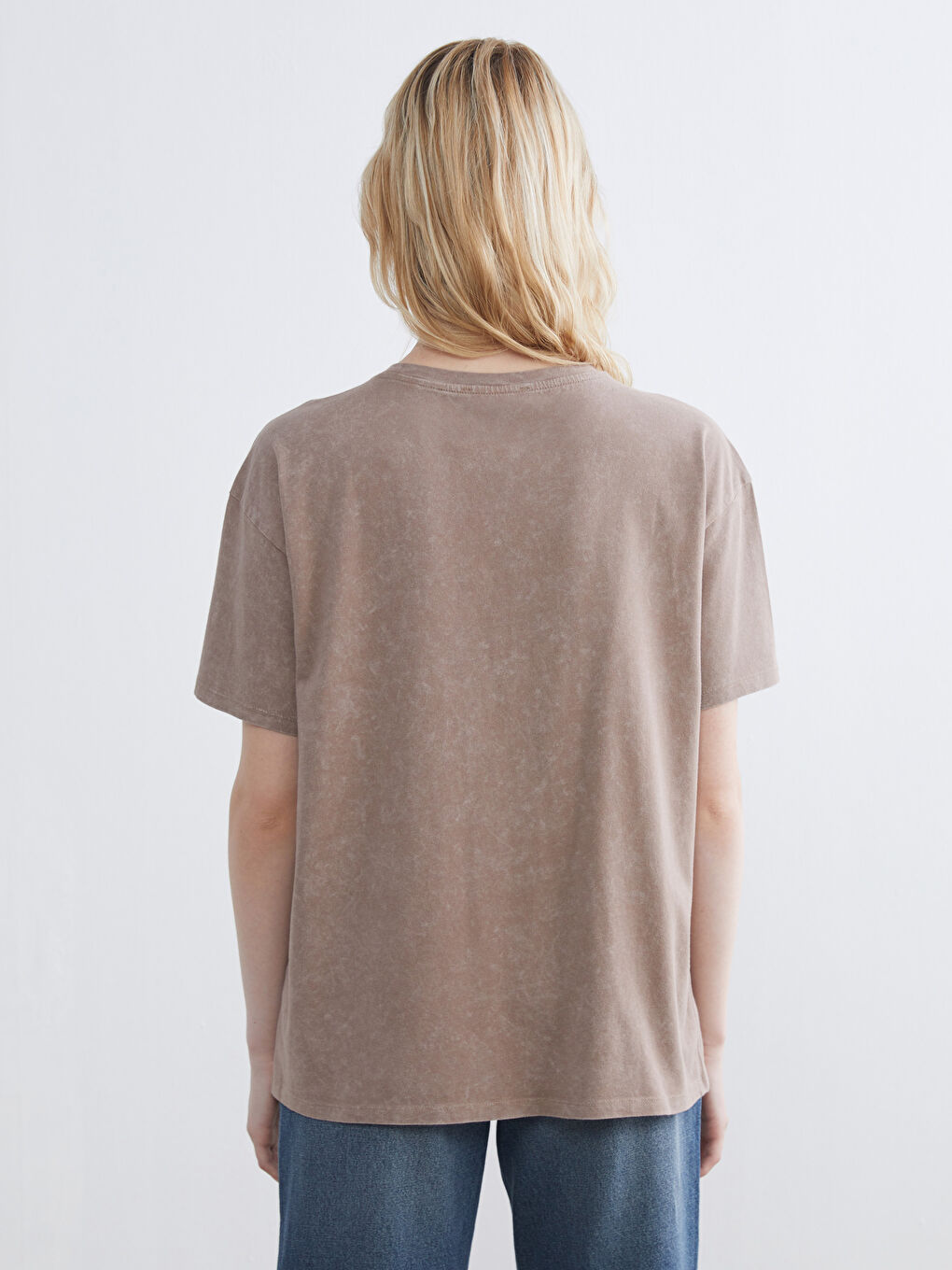Kahverengi Bisiklet Yaka Taşlı Kadın Tişört-3