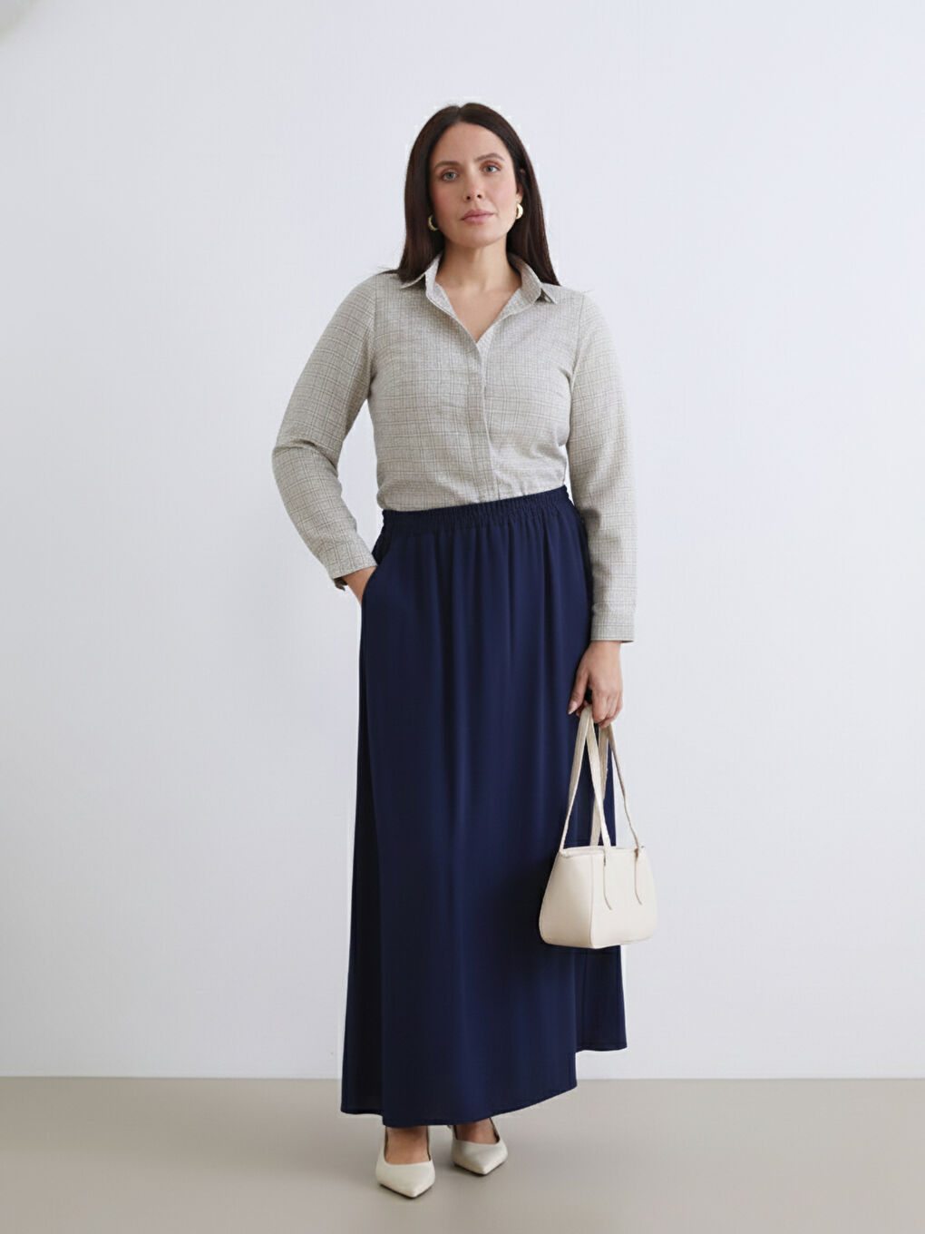 Bej Büyük Beden Ekose Kadın Gömlek-1