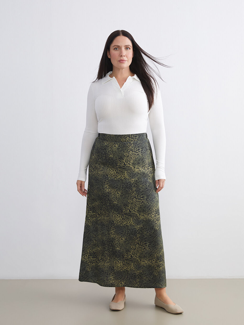 Haki Beli Lastikli A Kesim Etek