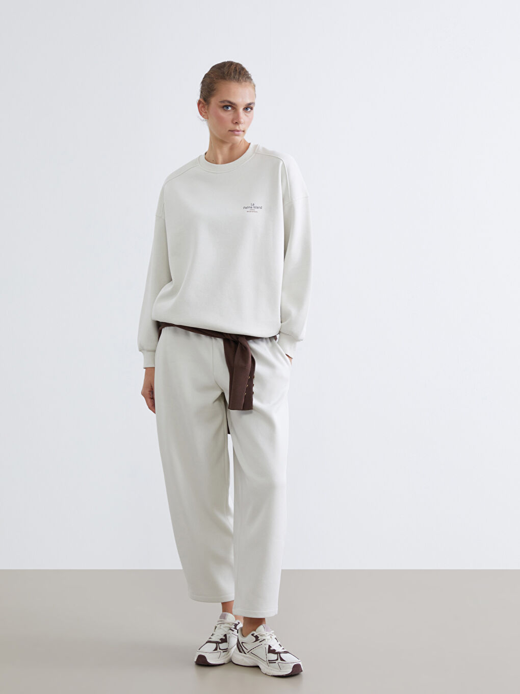 Gri Baskılı Oversize Kadın Kalın Sweatshirt-1