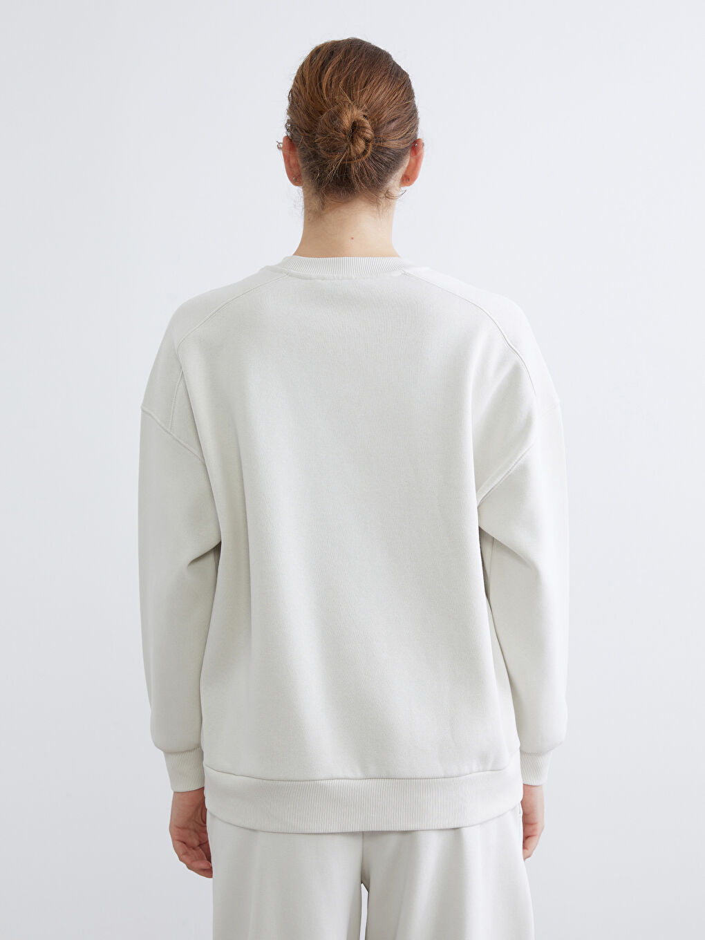 Gri Baskılı Oversize Kadın Kalın Sweatshirt-3