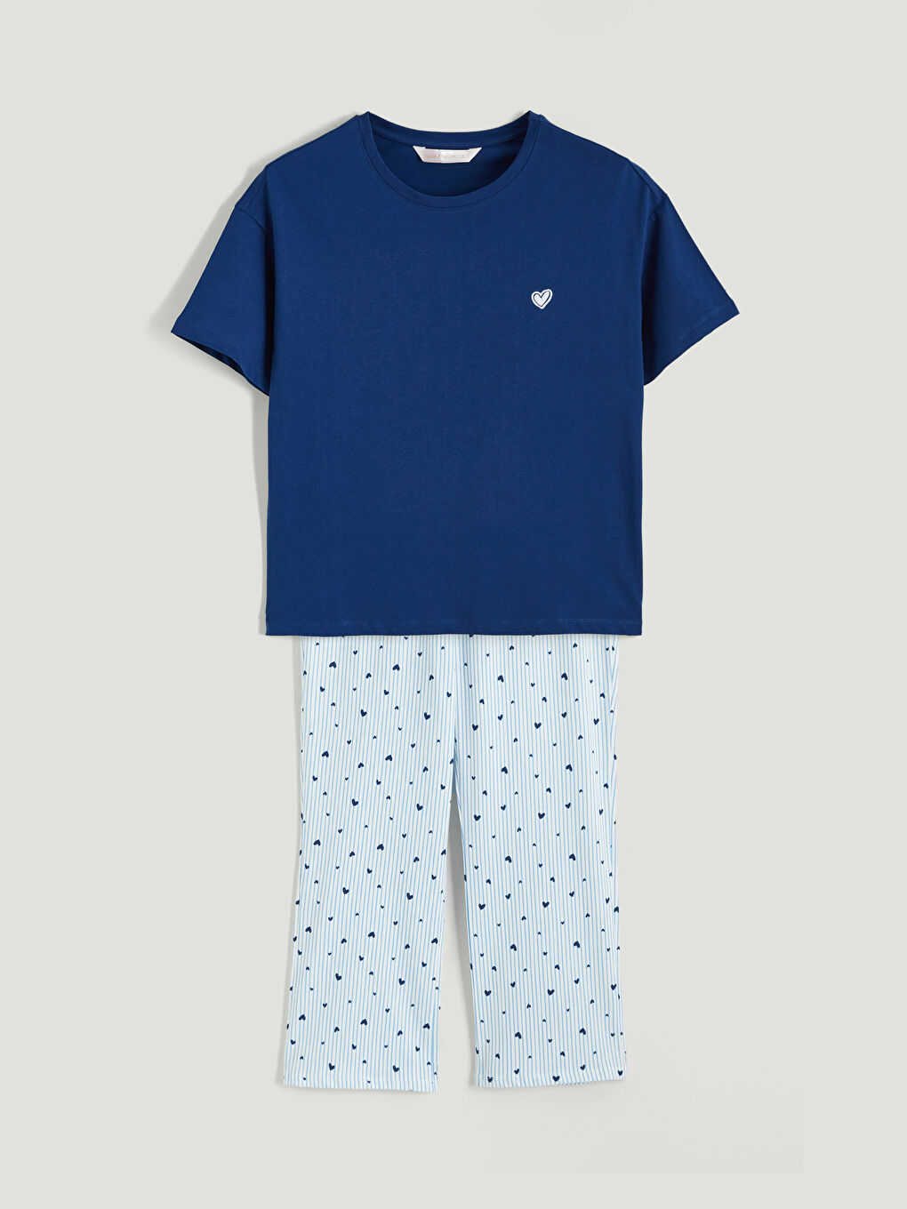 Женский пижамный комплект с круглым вырезом и принтом-4