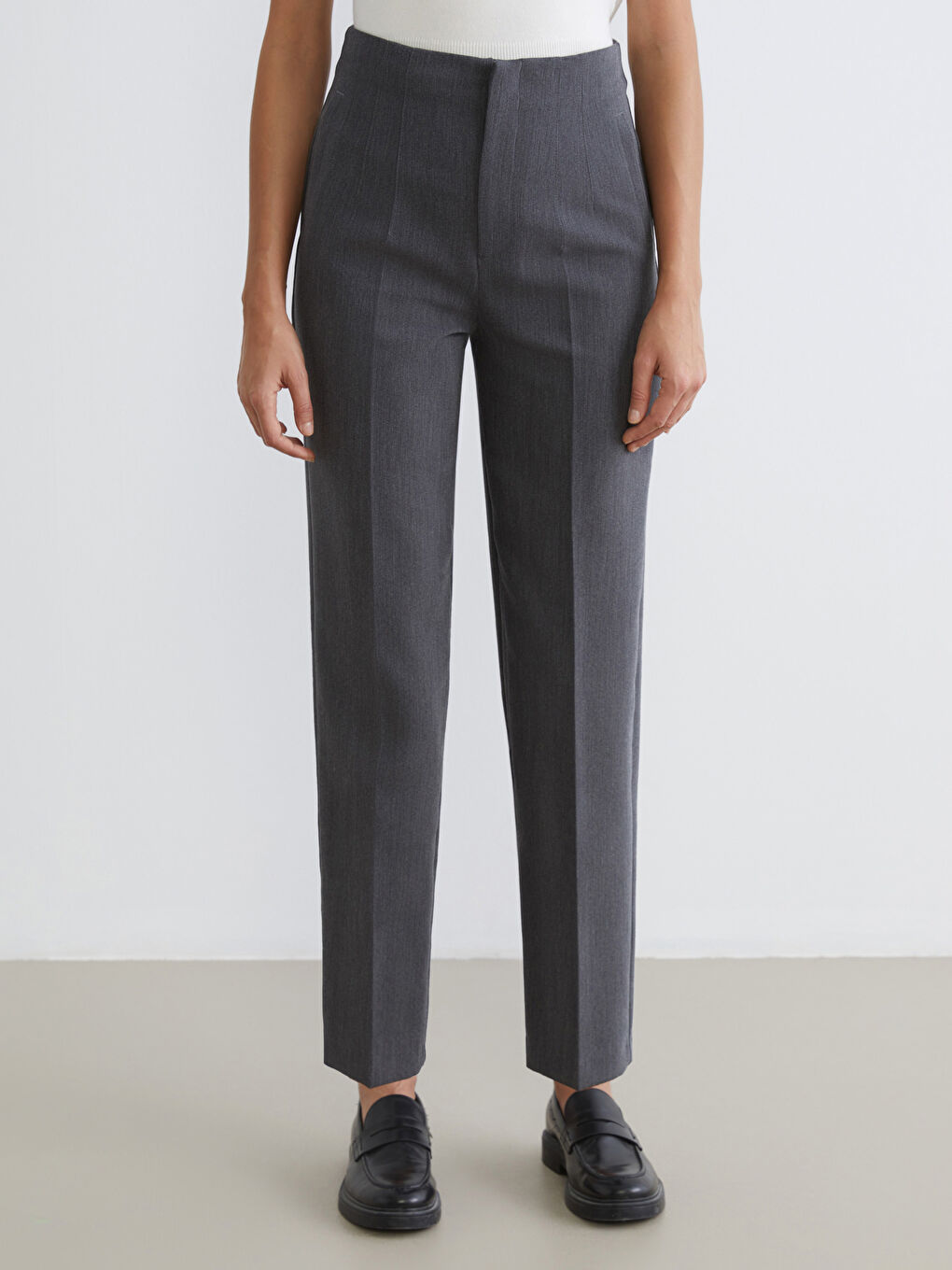 Gri Havuç Kesim Kadın Pantolon-1