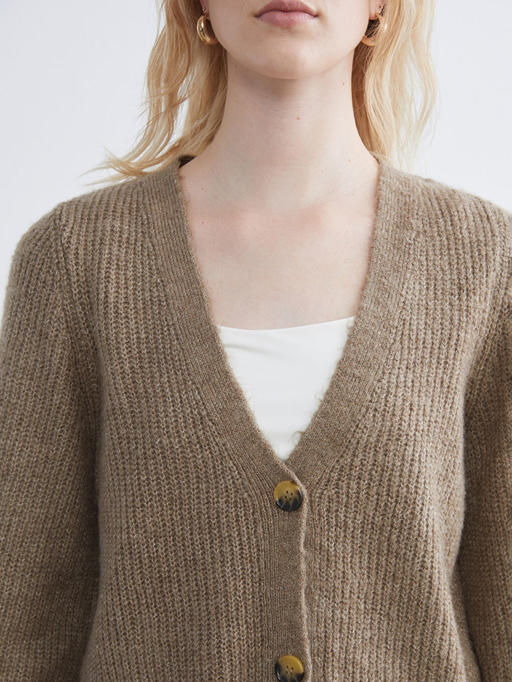 Kahverengi V Yaka Balon Kollu Kadın Triko Hırka-2