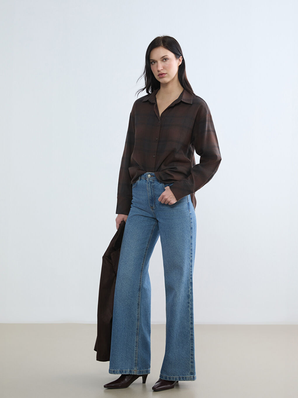 Siyah Ekose Desenli %100 Pamuk Kadın Gömlek-1