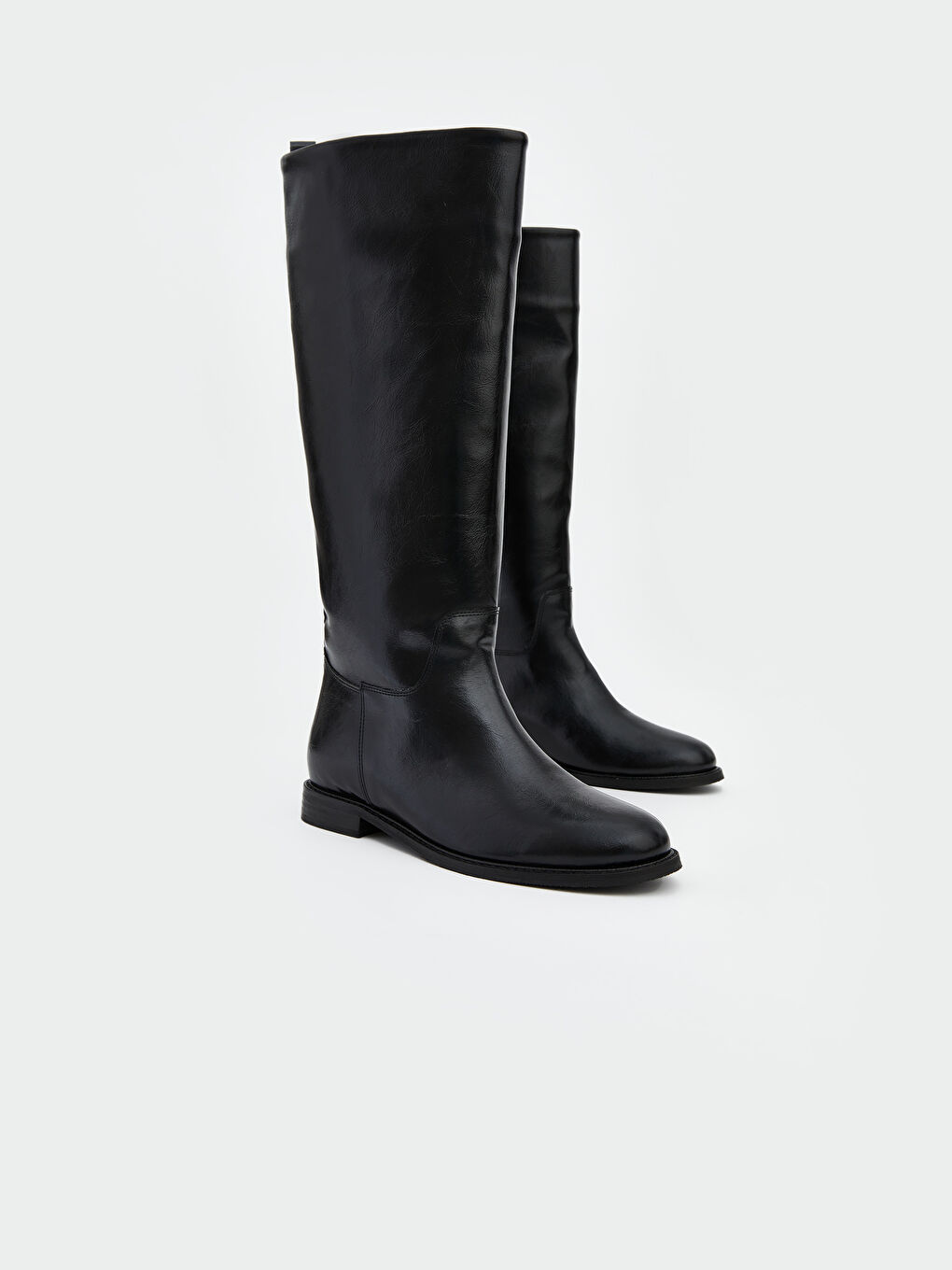 Siyah Süet Görünümlü Kadın Çizme-2