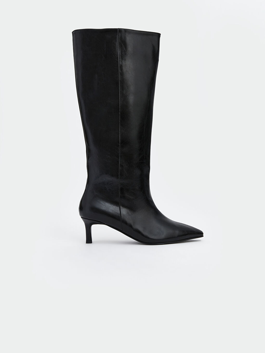 Siyah Deri Görünümlü Kadın Çizme-1