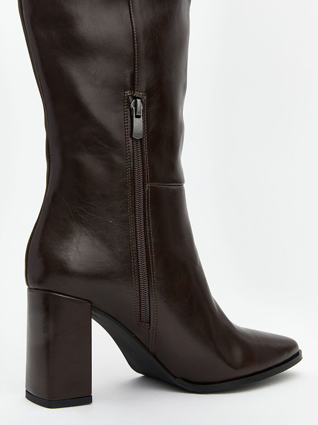 Kahverengi Süet Görünümlü Kadın Çizme-5