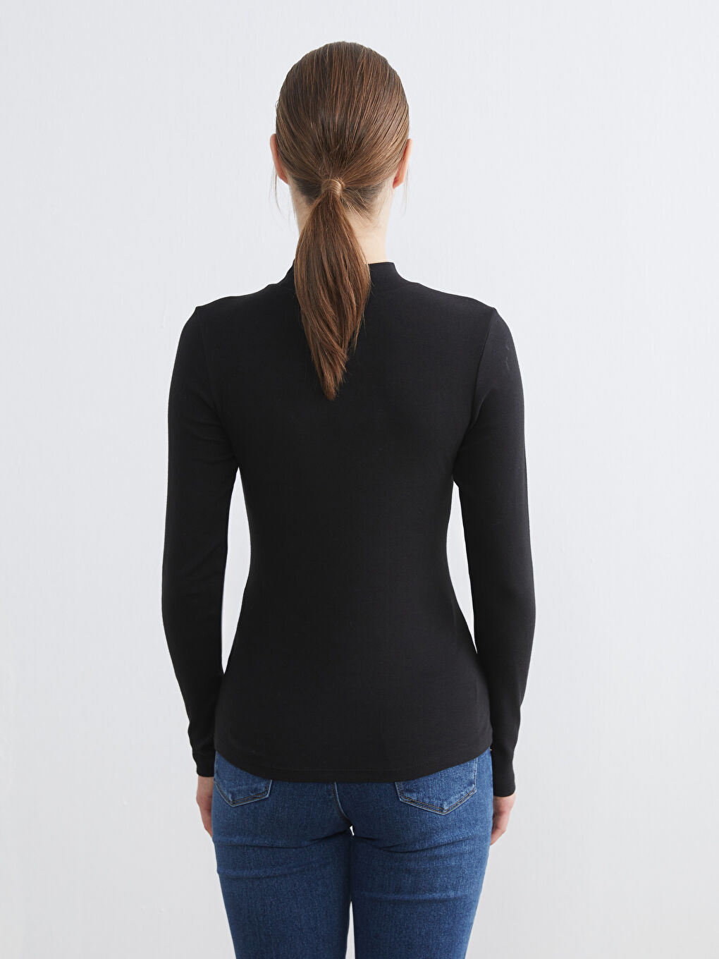 Siyah Dik Yaka Kadın Body-3