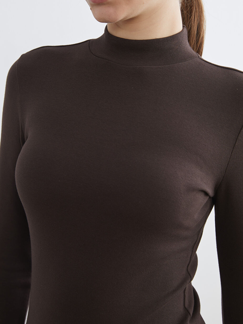 Kahverengi Dik Yaka Kadın Body-2