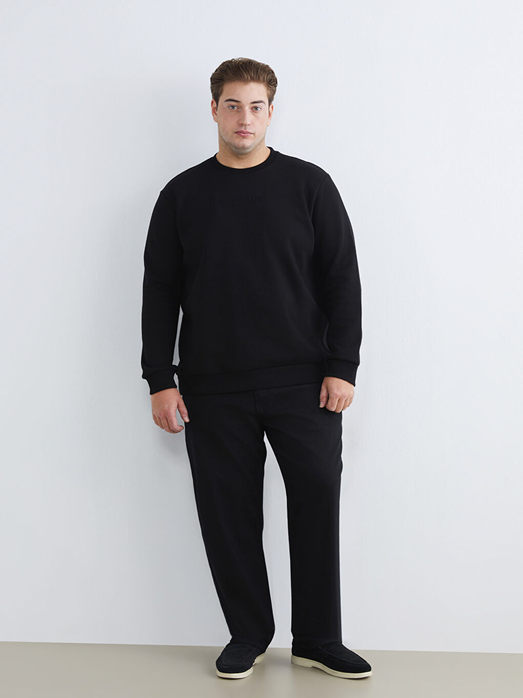 Siyah Bisiklet Yaka Uzun Kollu Erkek Sweatshirt-1