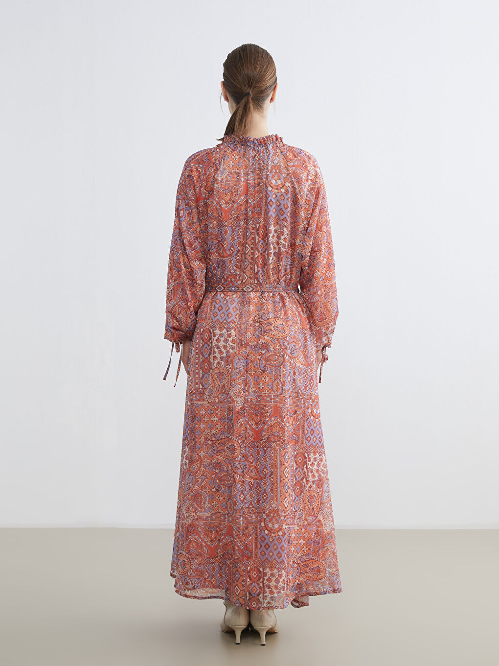 Karışık Desenli Belden Oturtmalı Şifon Elbise-3