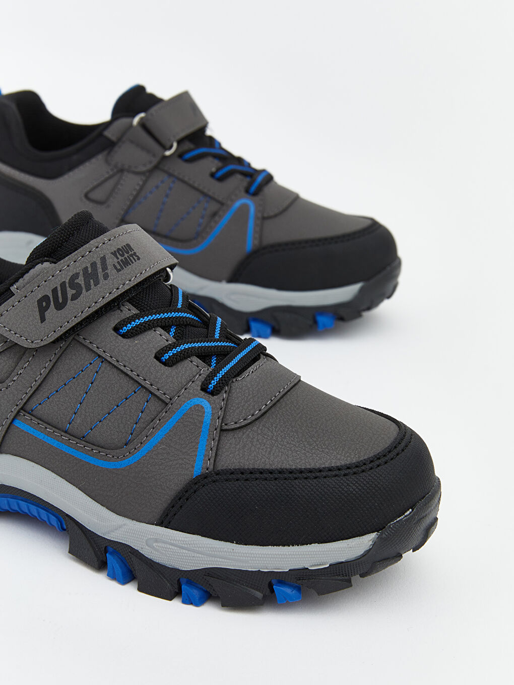 Lace-Up and Velcro Boys' Trekking Shoes-2