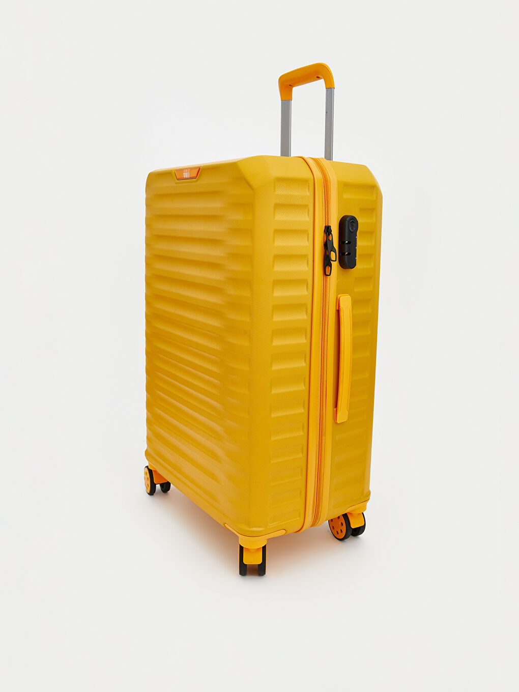 Sarı Kilit Detaylı Orta Boy Valiz-1