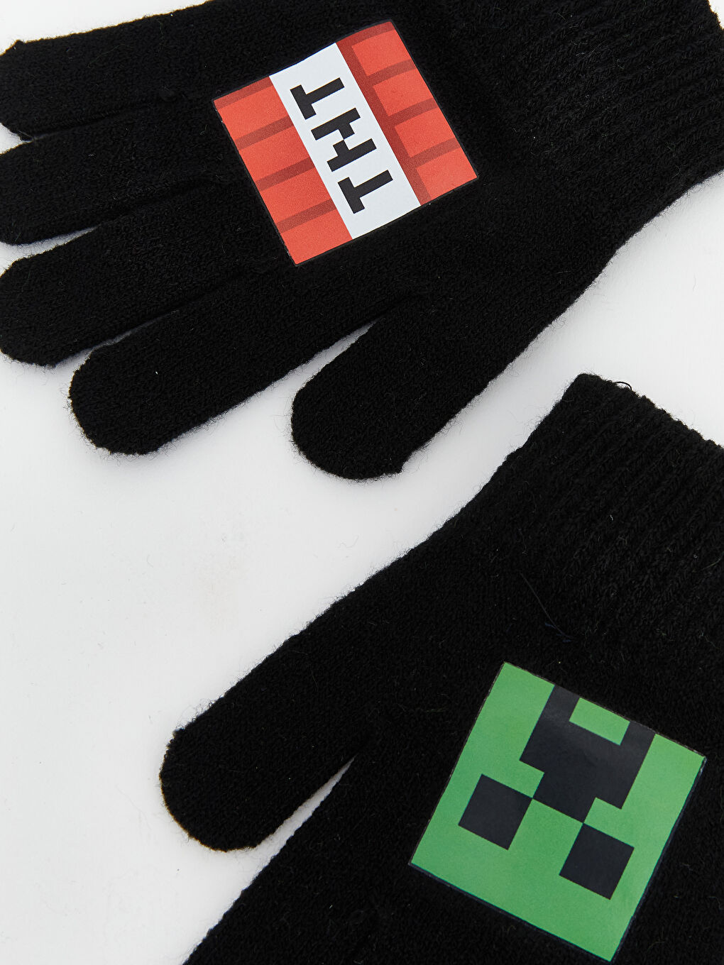 سێتی ئیسکارف و کڵاو و دەستکێش ڕه‌ش کوڕ-2