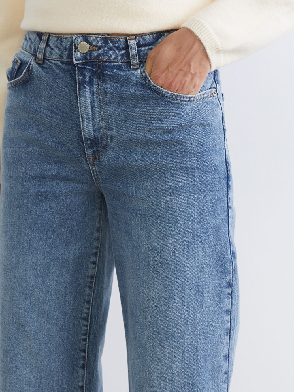 Wideleg Women's Jeans-2