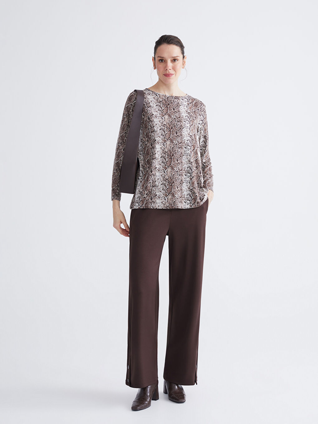 Kahverengi Büyük Beden Beli Lastikli Kadın Pantolon