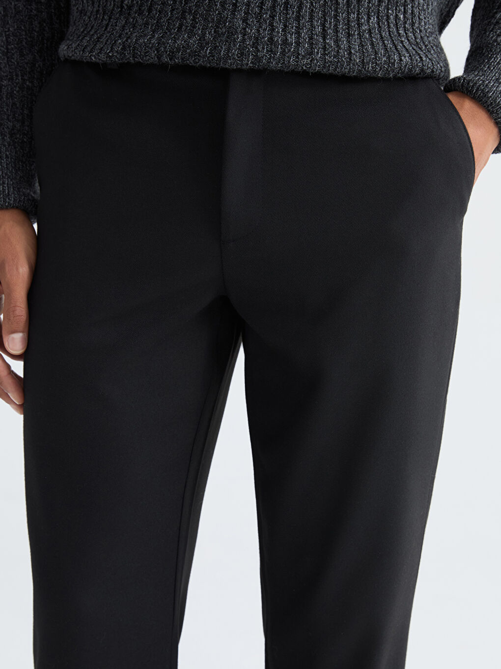 Siyah Standart Kalıp Armürlü Erkek Pantolon-2