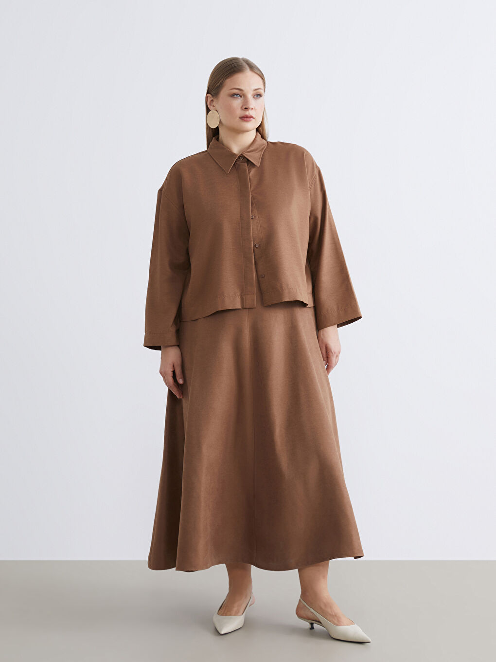 Kahverengi Oversize Kadın Süet Görünümlü Gömlek-5