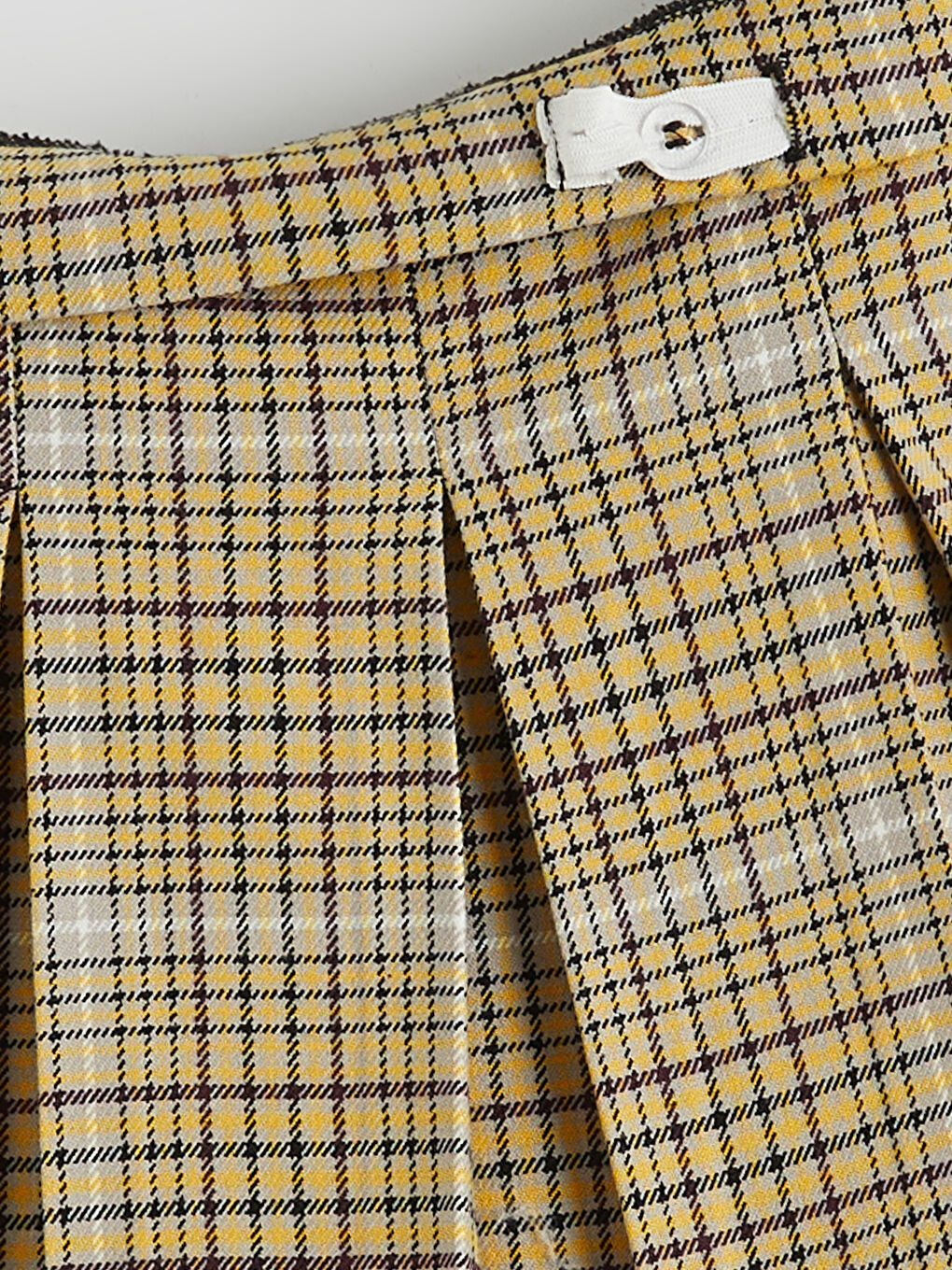 Момиче Кафяво Пола-1