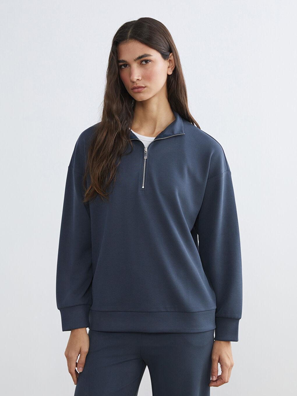 Lacivert Dik Yaka Kadın Sweatshirt