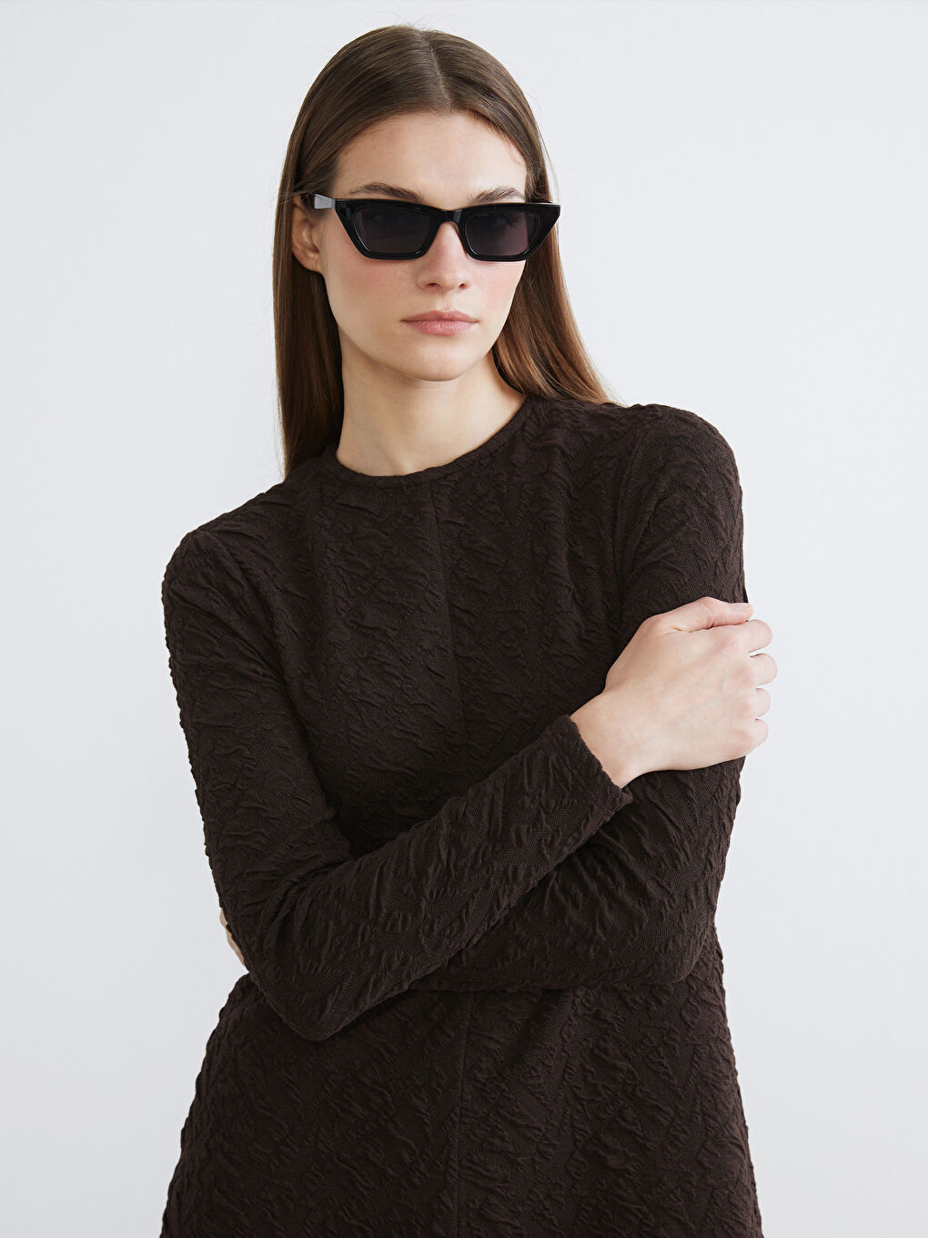 Kahverengi Bisiklet Yaka Dokulu Elbise-1