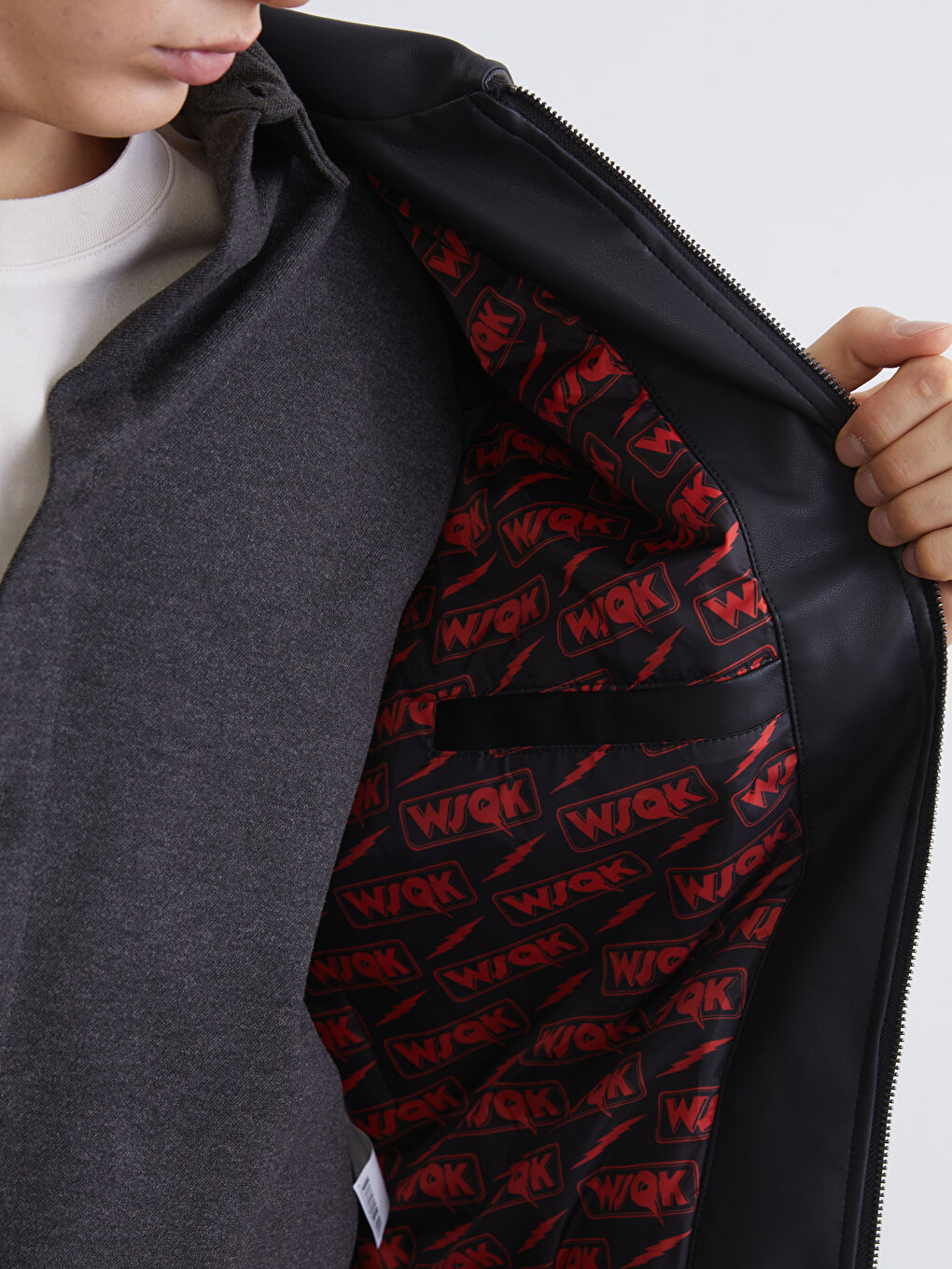 Siyah Rahat Kalıp Stranger Things Baskılı Erkek Deri Görünümlü Ceket-3