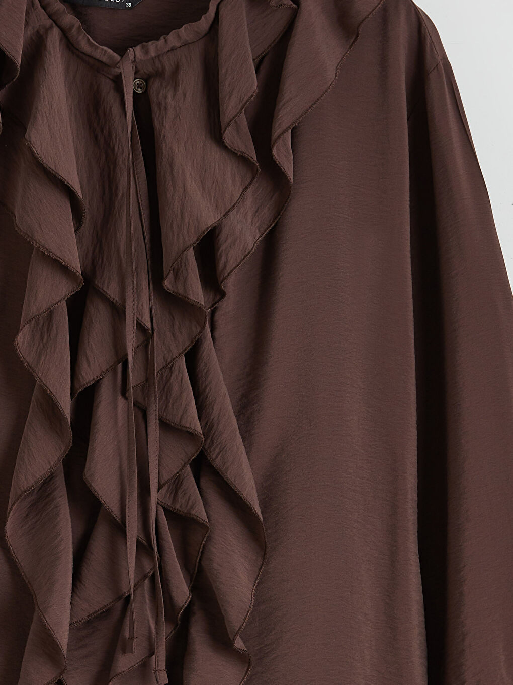 Kahverengi Bisiklet Yaka Fırfırlı Bluz-5