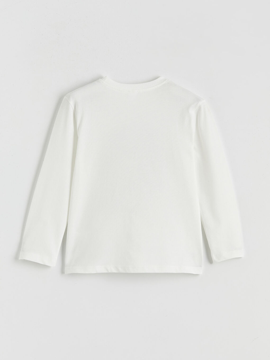 طقم بيج فاتح / ايكرو ولد-3