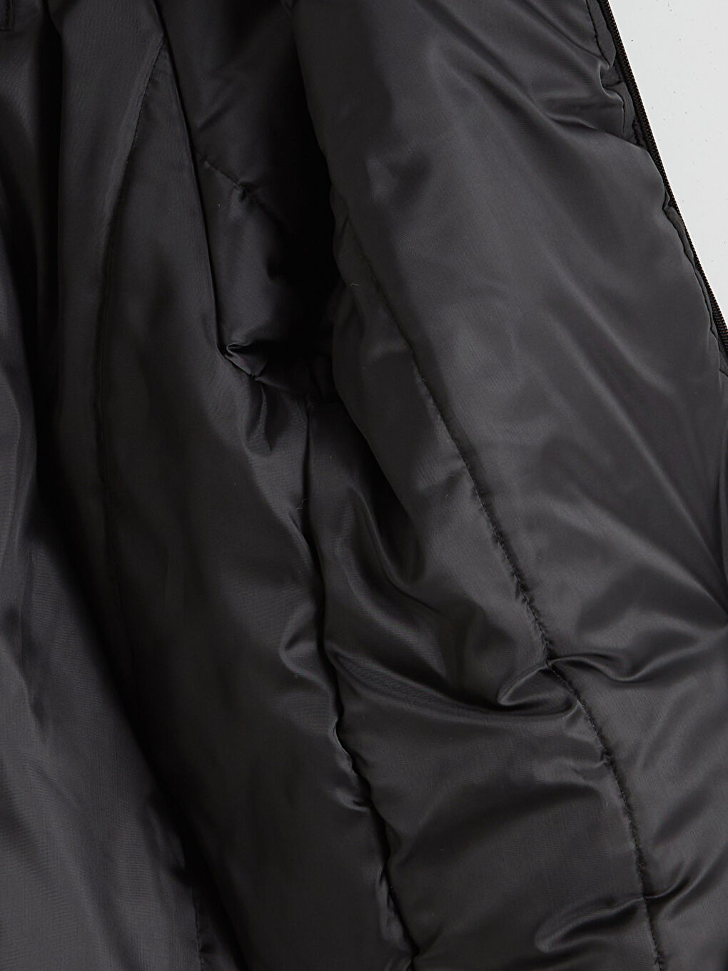 Siyah Rüzgar Geçirmez Erkek Çocuk Mont-2