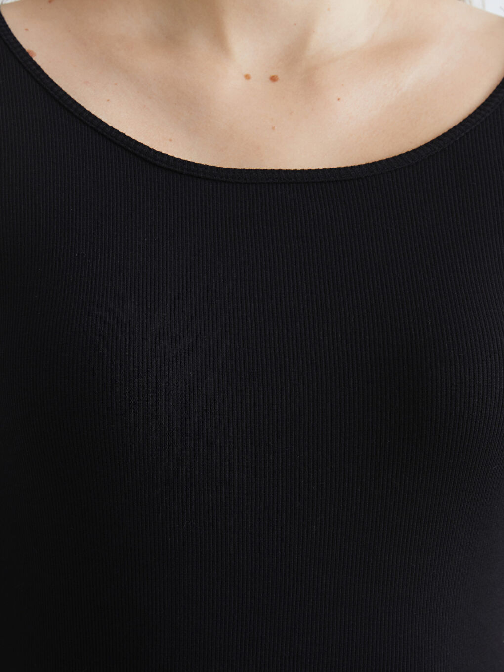 Women's U-Neck Seam Bodysuit-4