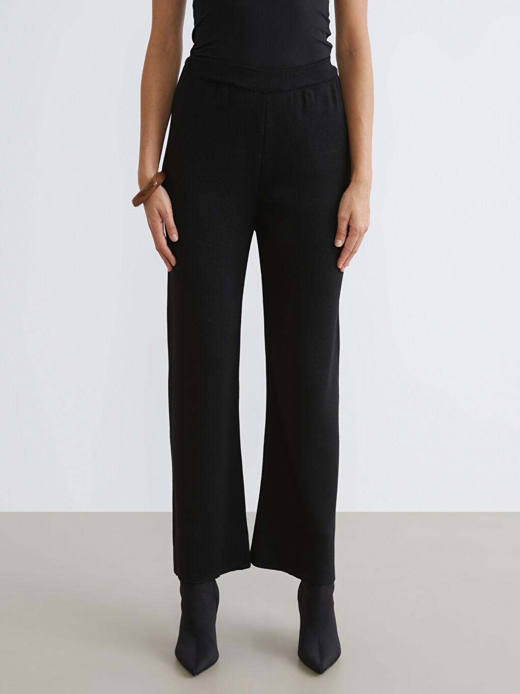 Siyah Beli Lastikli Kadın Triko Pantolon-1