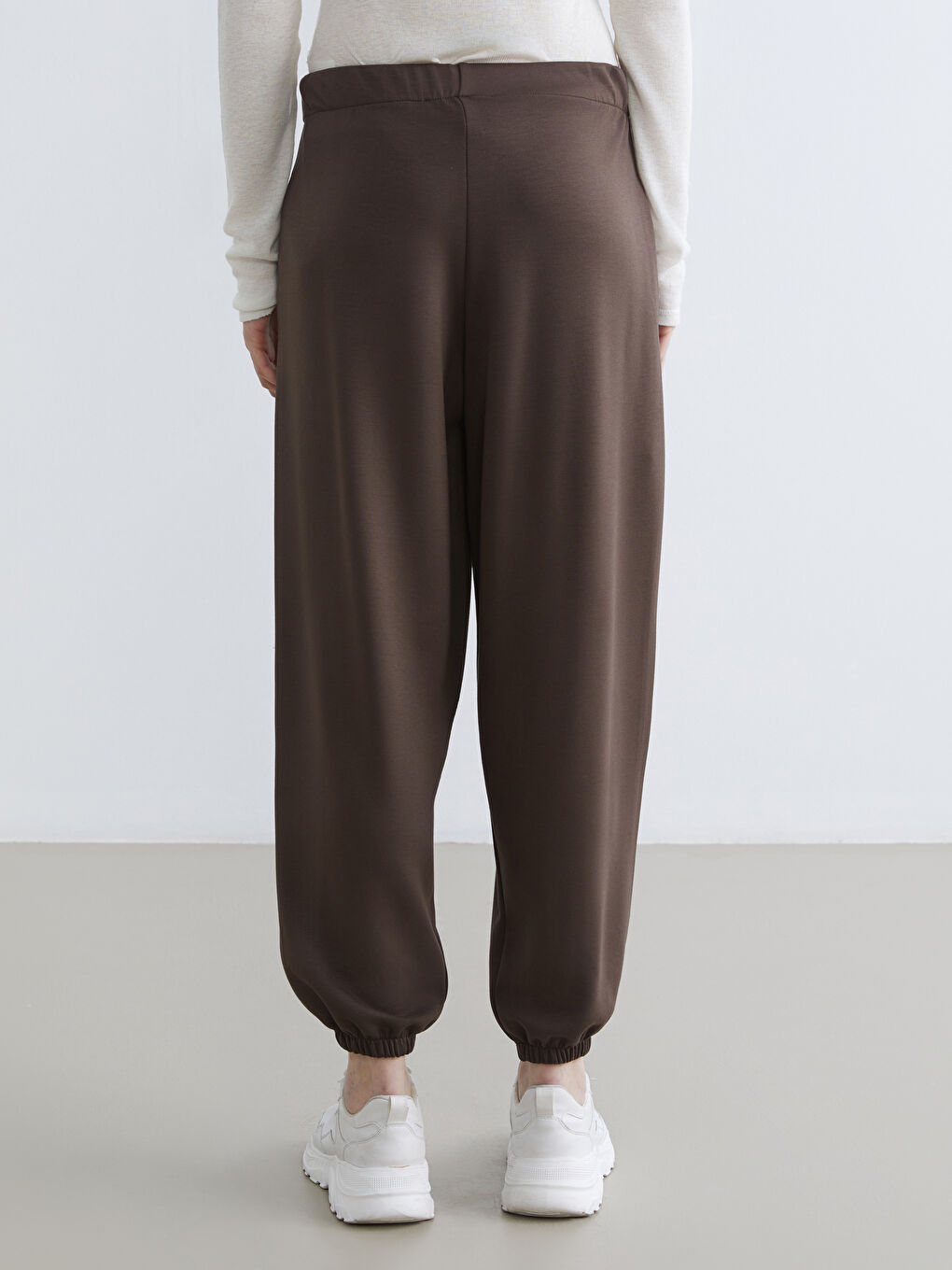 Kahverengi Beli Lastikli Kadın Jogger Eşofman Altı-3