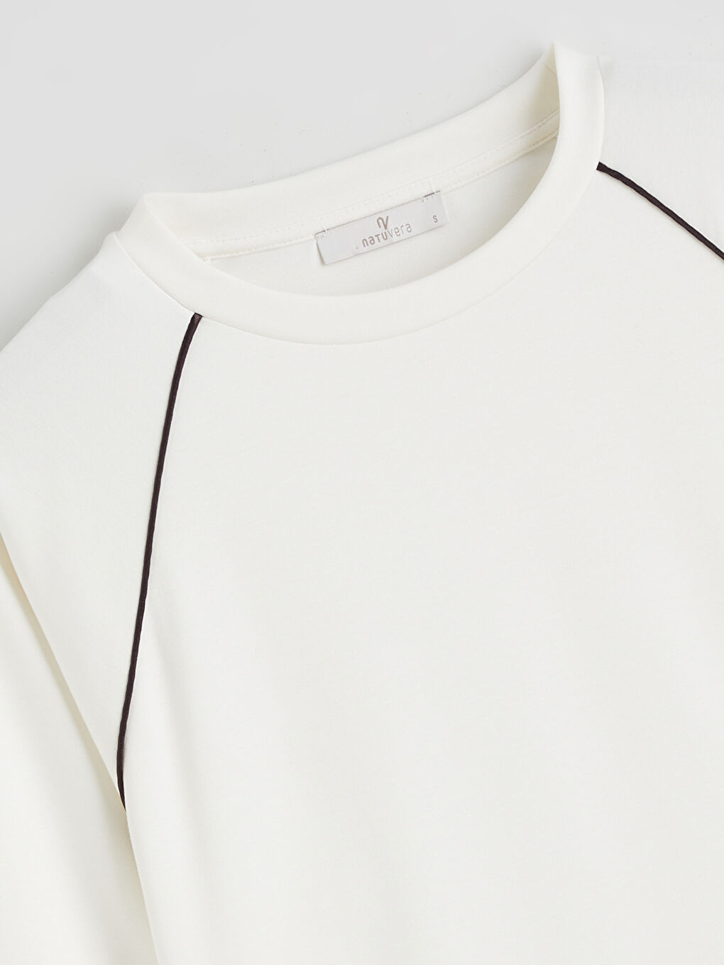 Ekru Bisiklet Yaka Kadın Sweatshirt-5