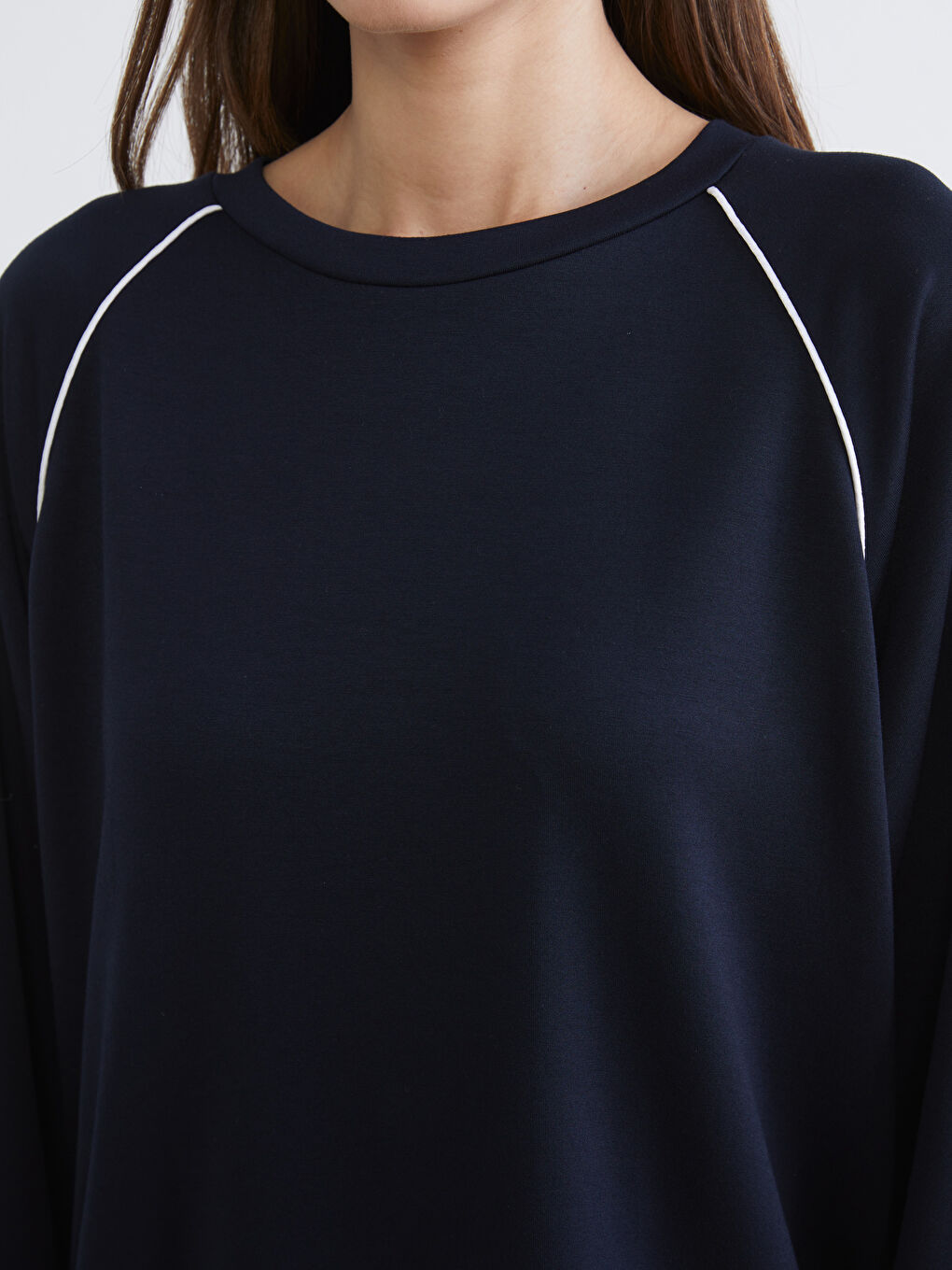 Lacivert Bisiklet Yaka Kadın Sweatshirt-2