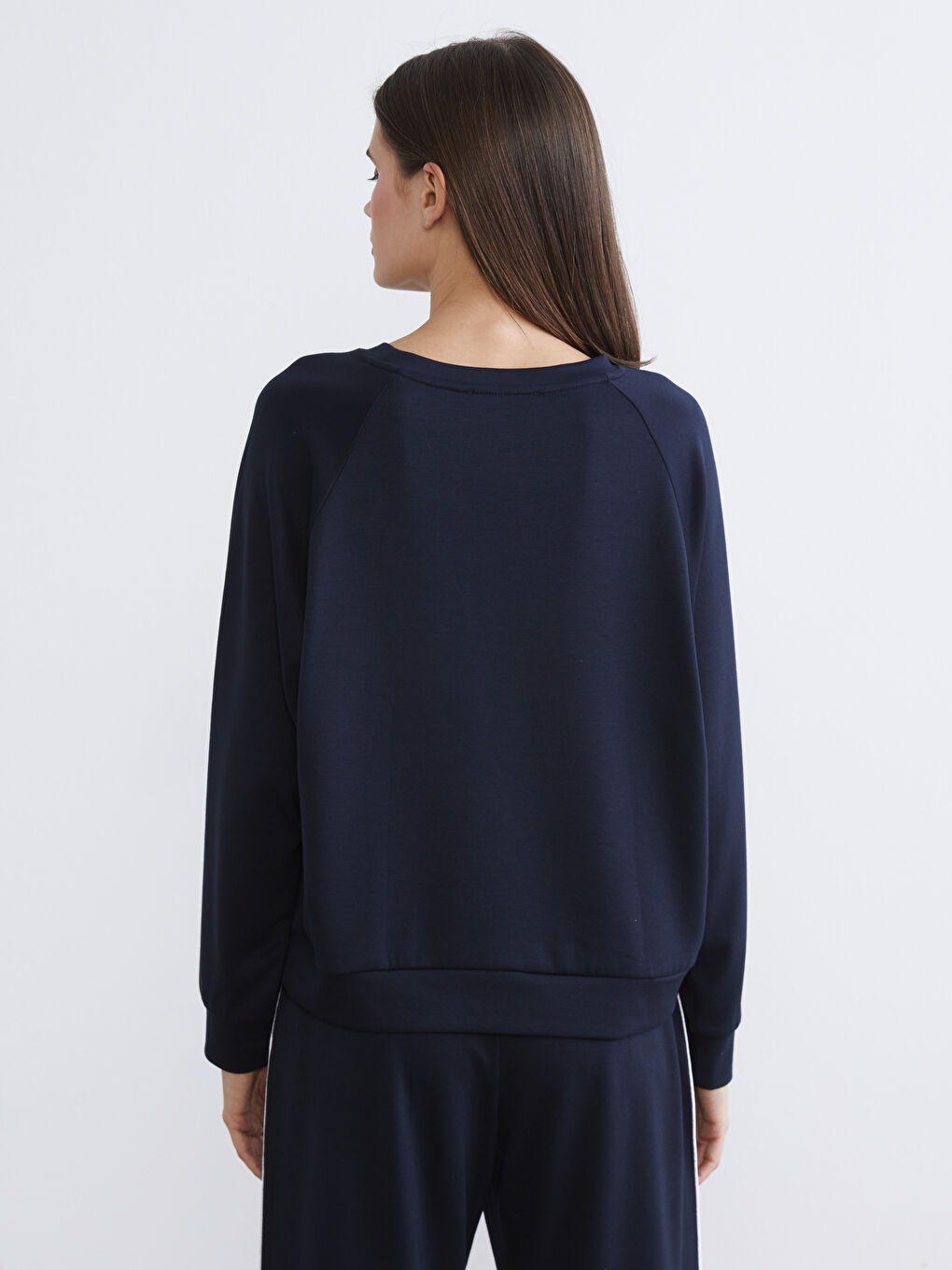 Lacivert Bisiklet Yaka Kadın Sweatshirt-3