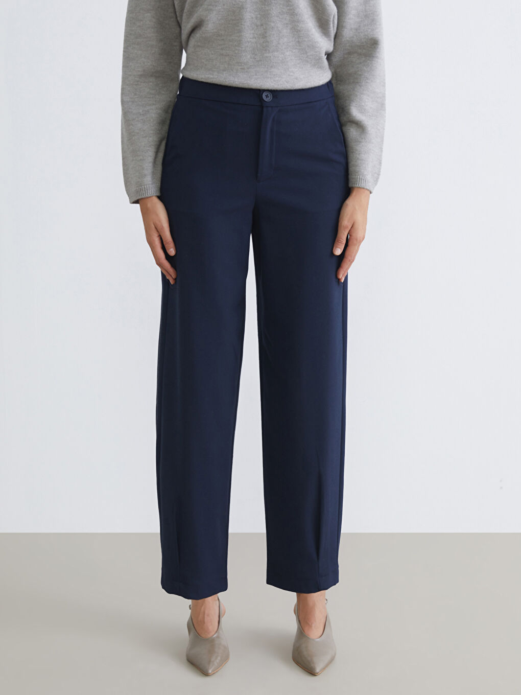 Lacivert Havuç Kesim Kadın Pantolon-1