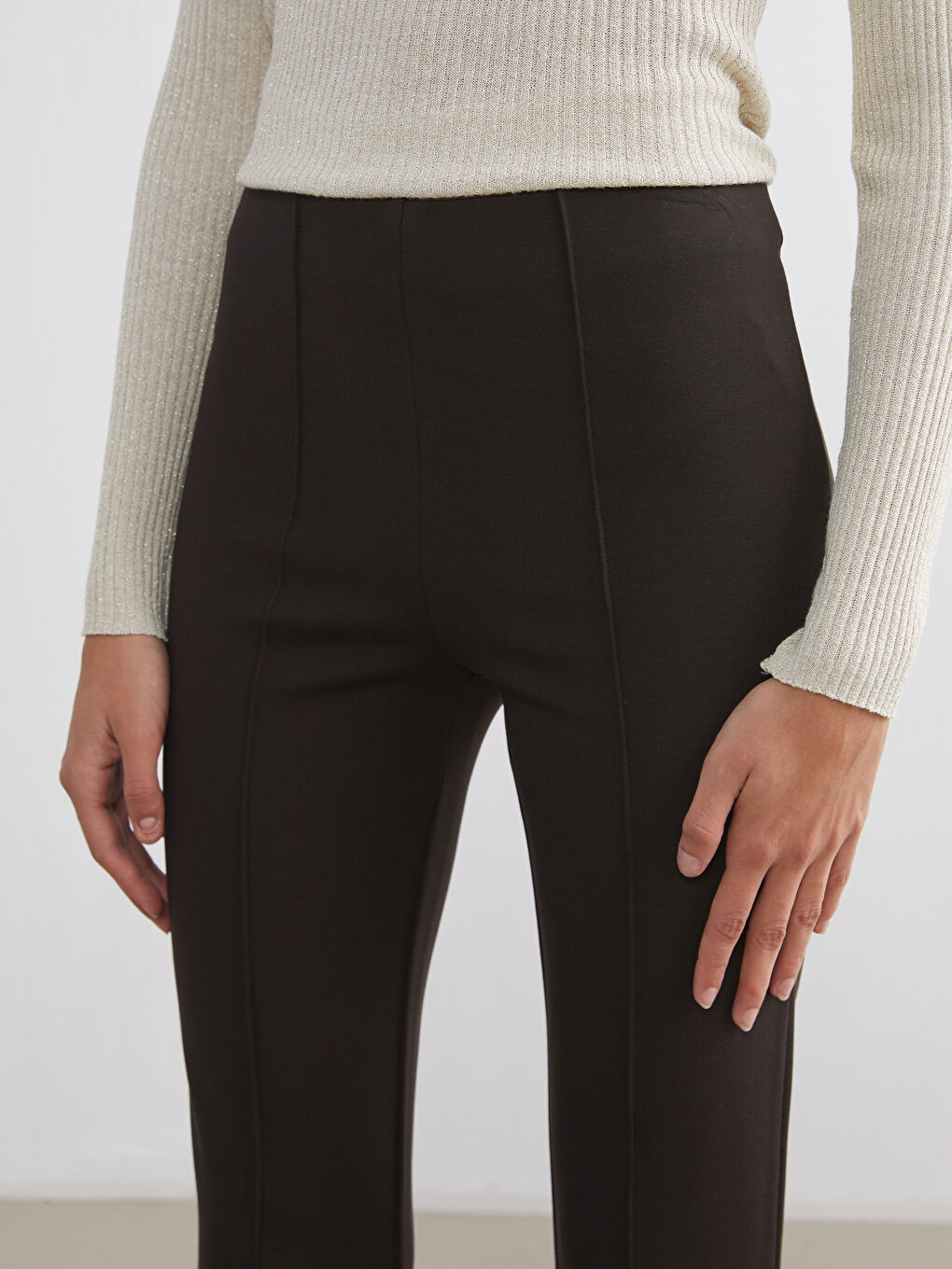 Ekstra Slim Fit Bakljaste Ženske Pantalone-2