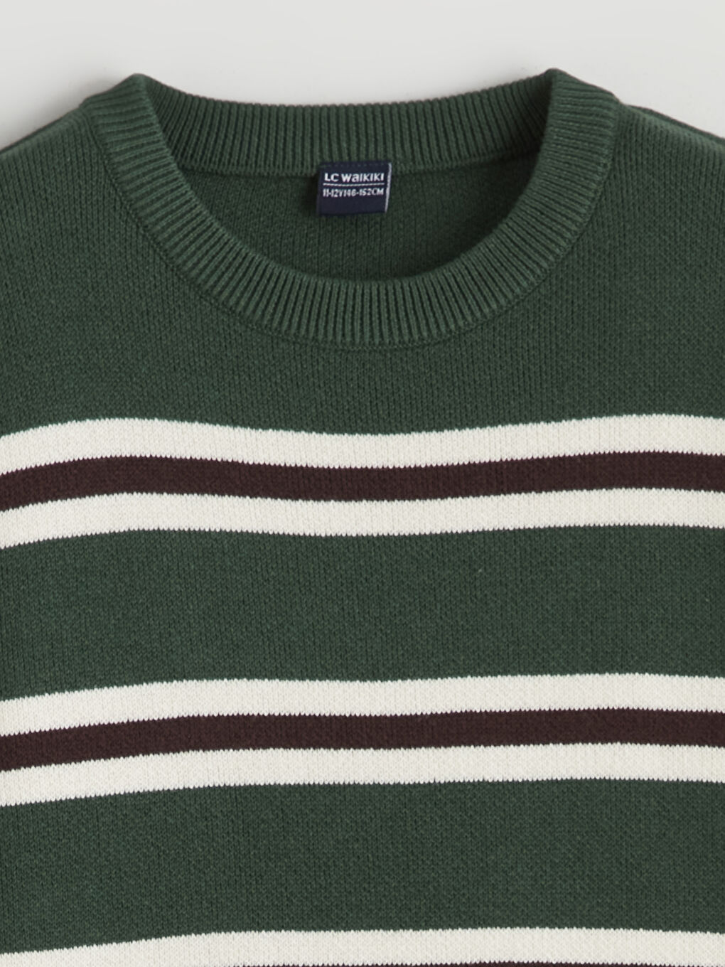 Свитер из трикотажа с круглым вырезом в полоску для мальчиков-1