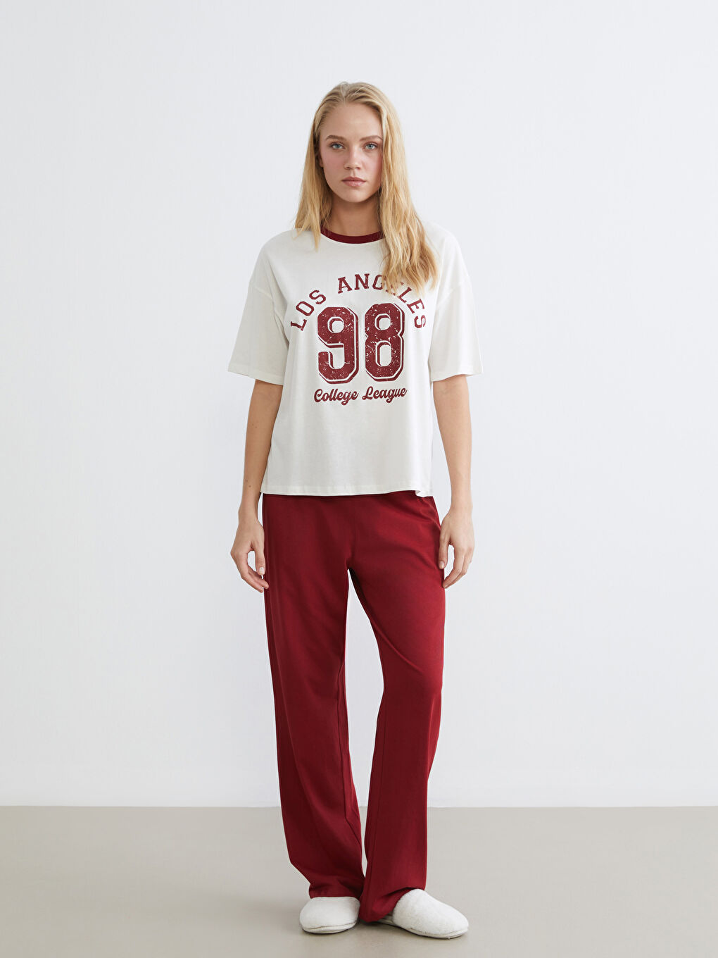 Bordo Bisiklet Yaka Baskılı Kadın Pijama Takımı-1