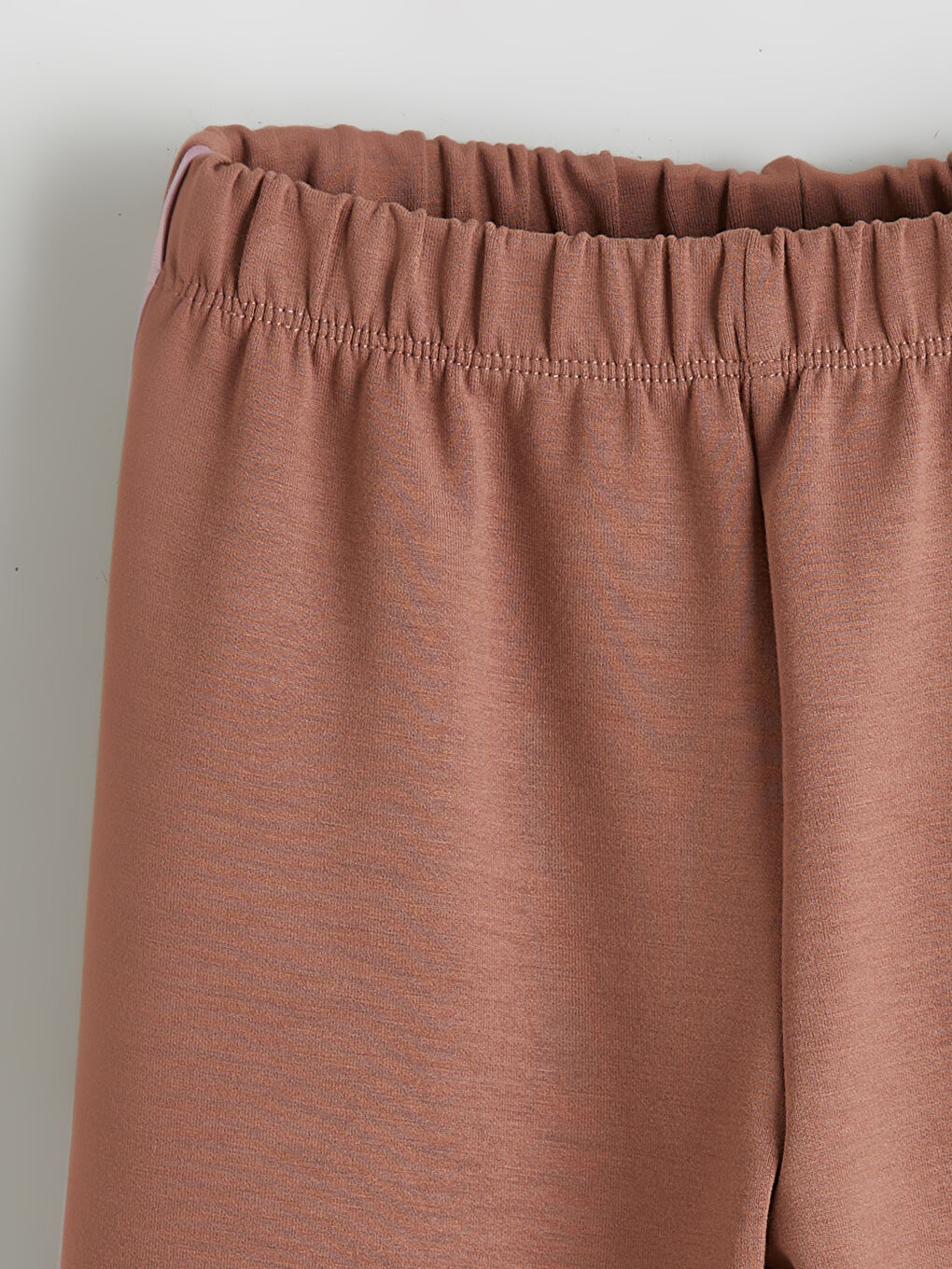 سويتشيرت بكول مدور و سروال رياضي ديال البنات-5