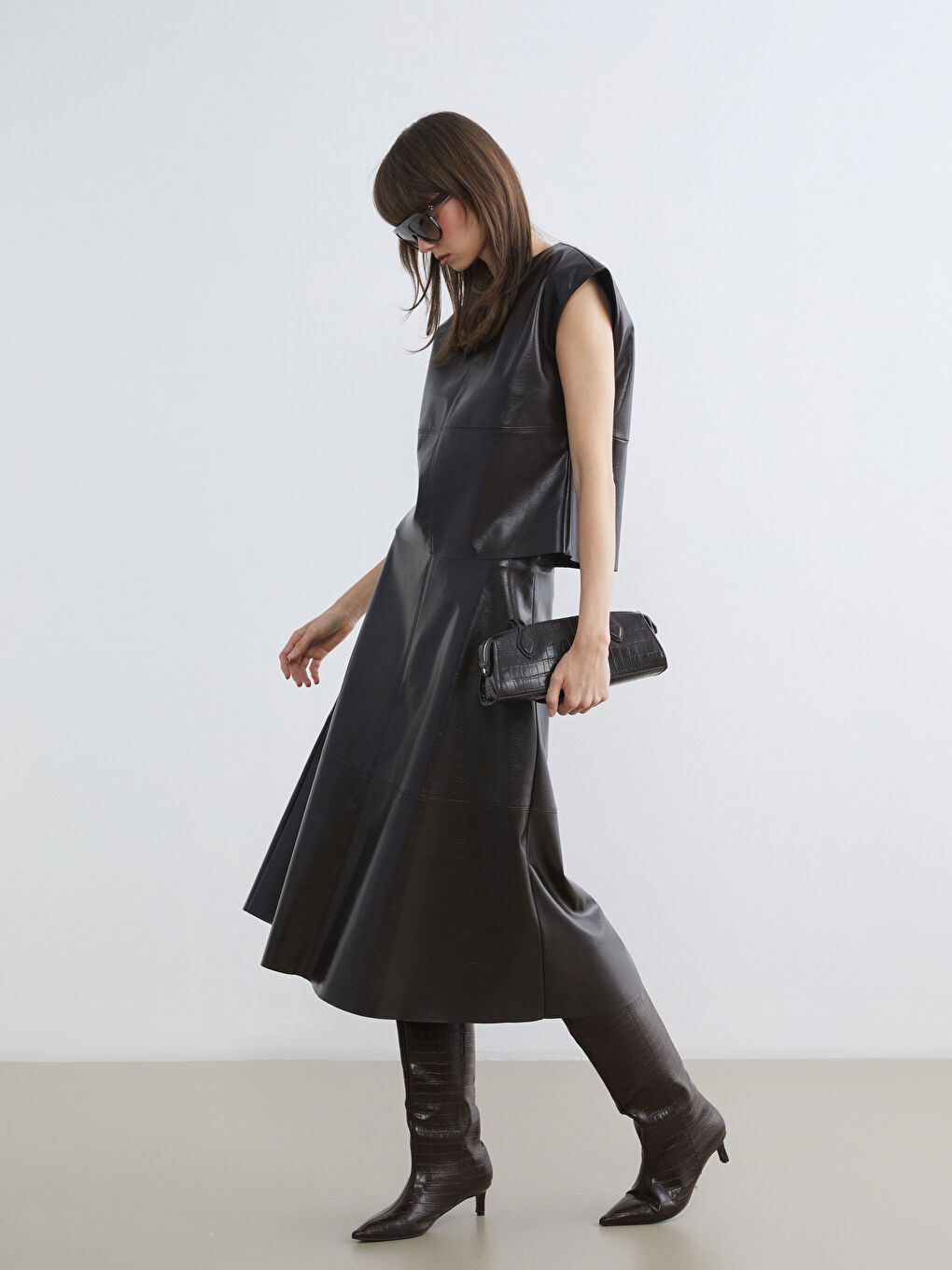 High Waist Zippered A-Line Faux Leather Skirt-1