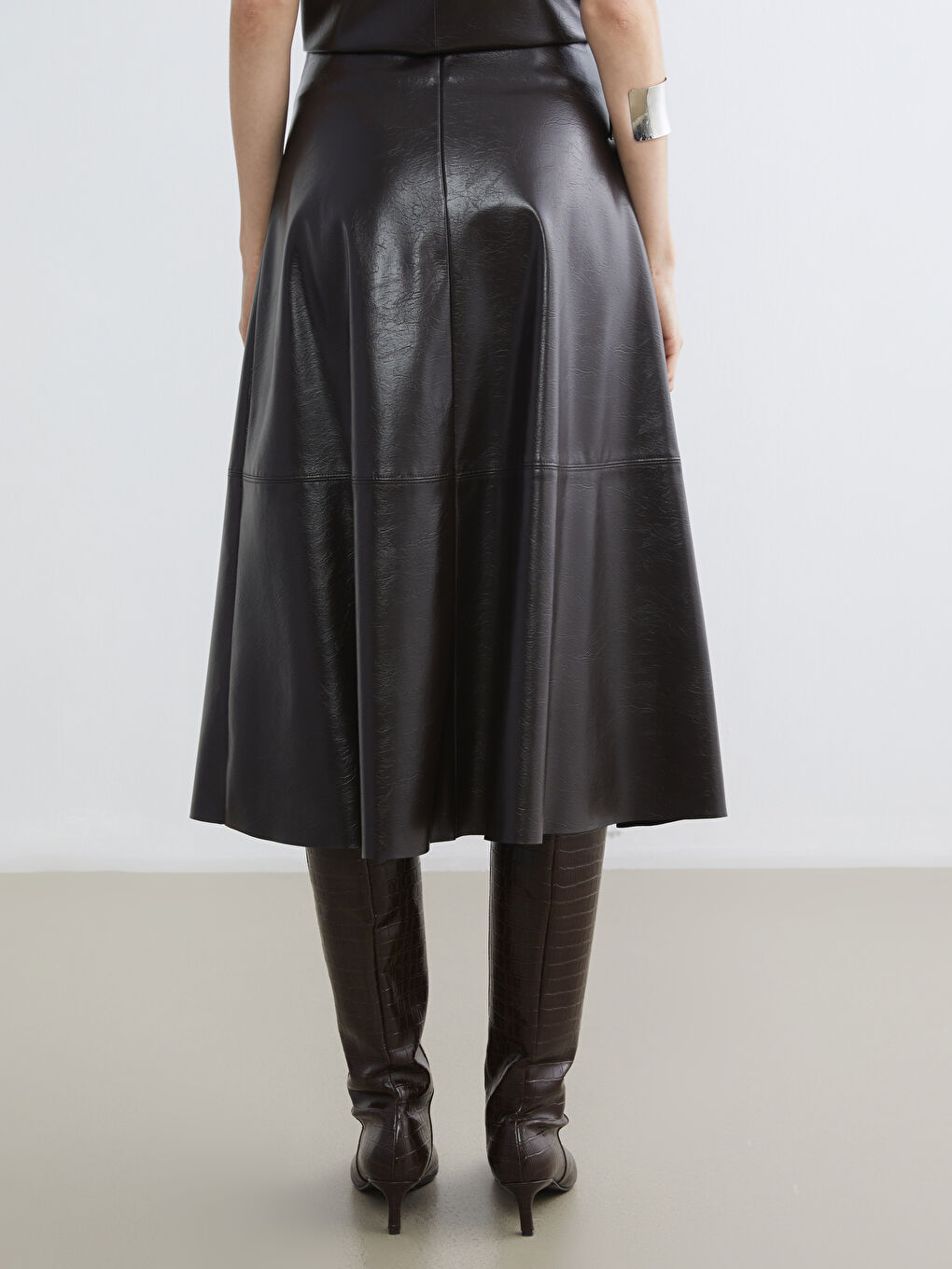 High Waist Zippered A-Line Faux Leather Skirt-11