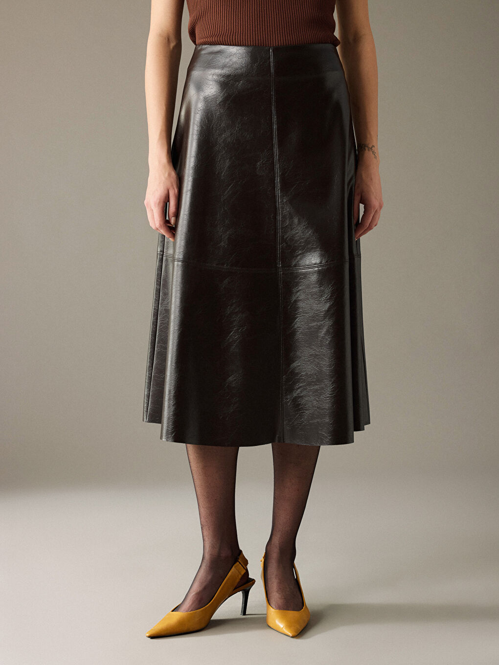 High Waist Zippered A-Line Faux Leather Skirt-3