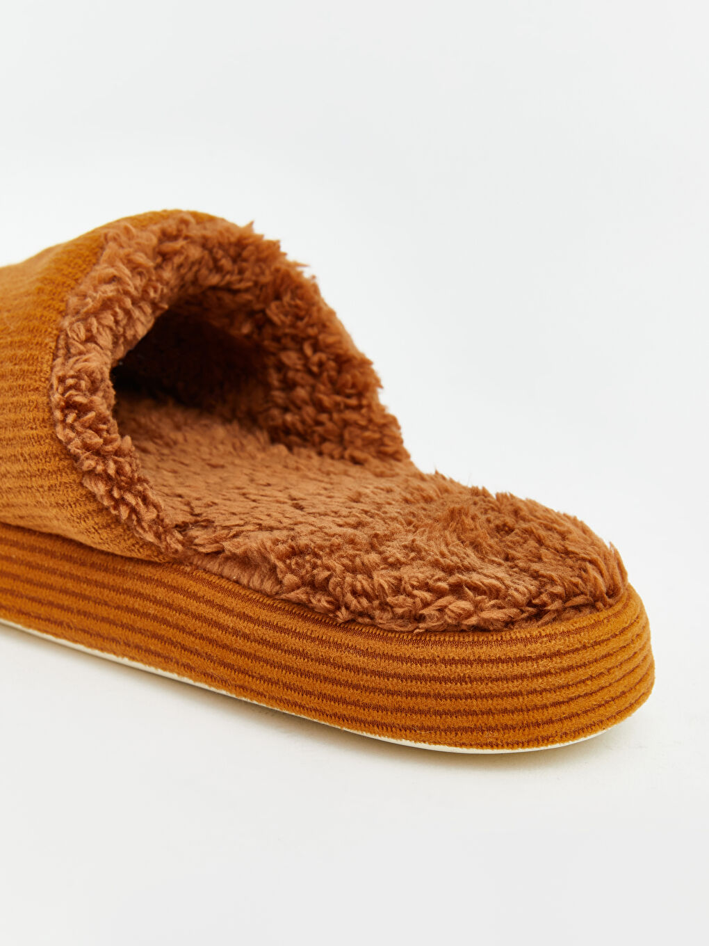 Bej Chicago Nakışlı Kadın Panduf-3