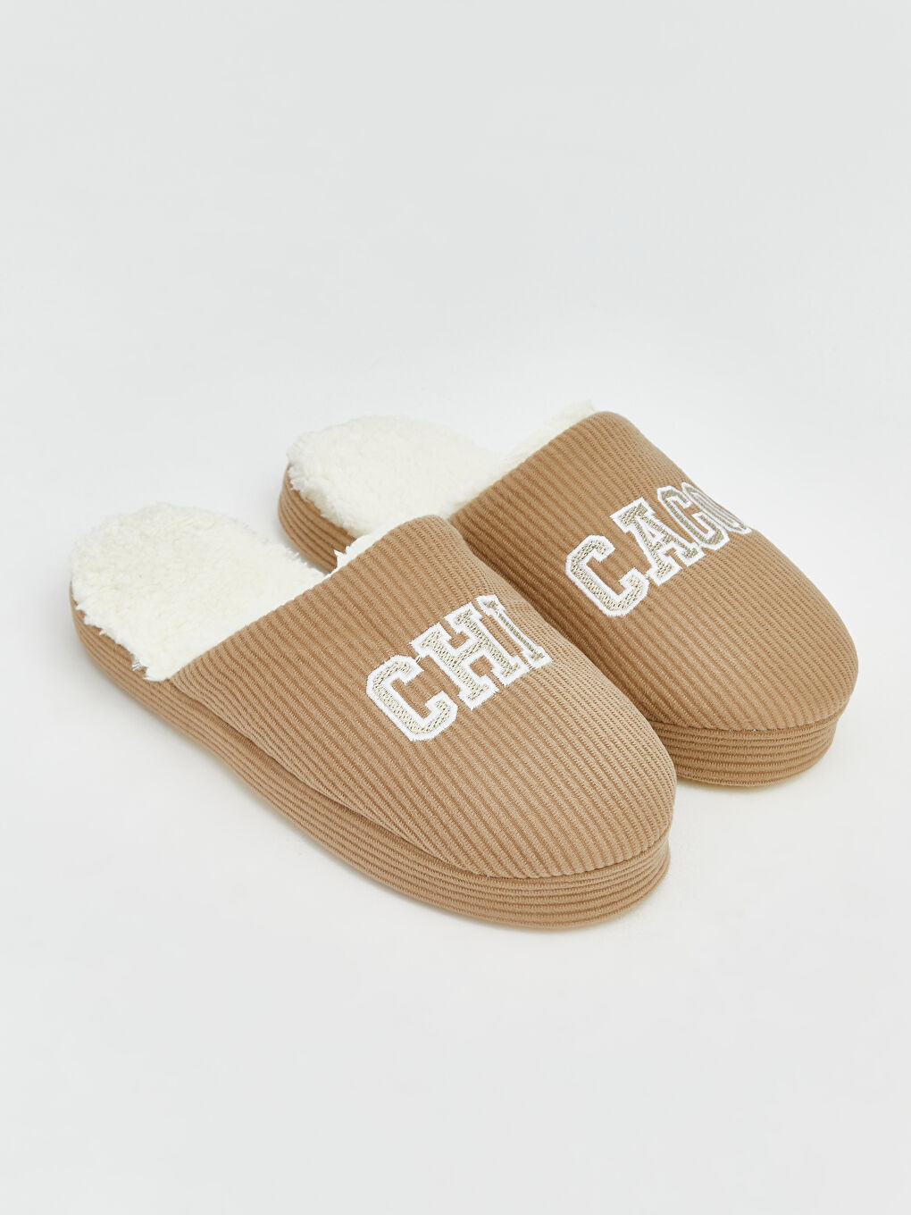 Bej Chicago Nakışlı Kadın Panduf-1