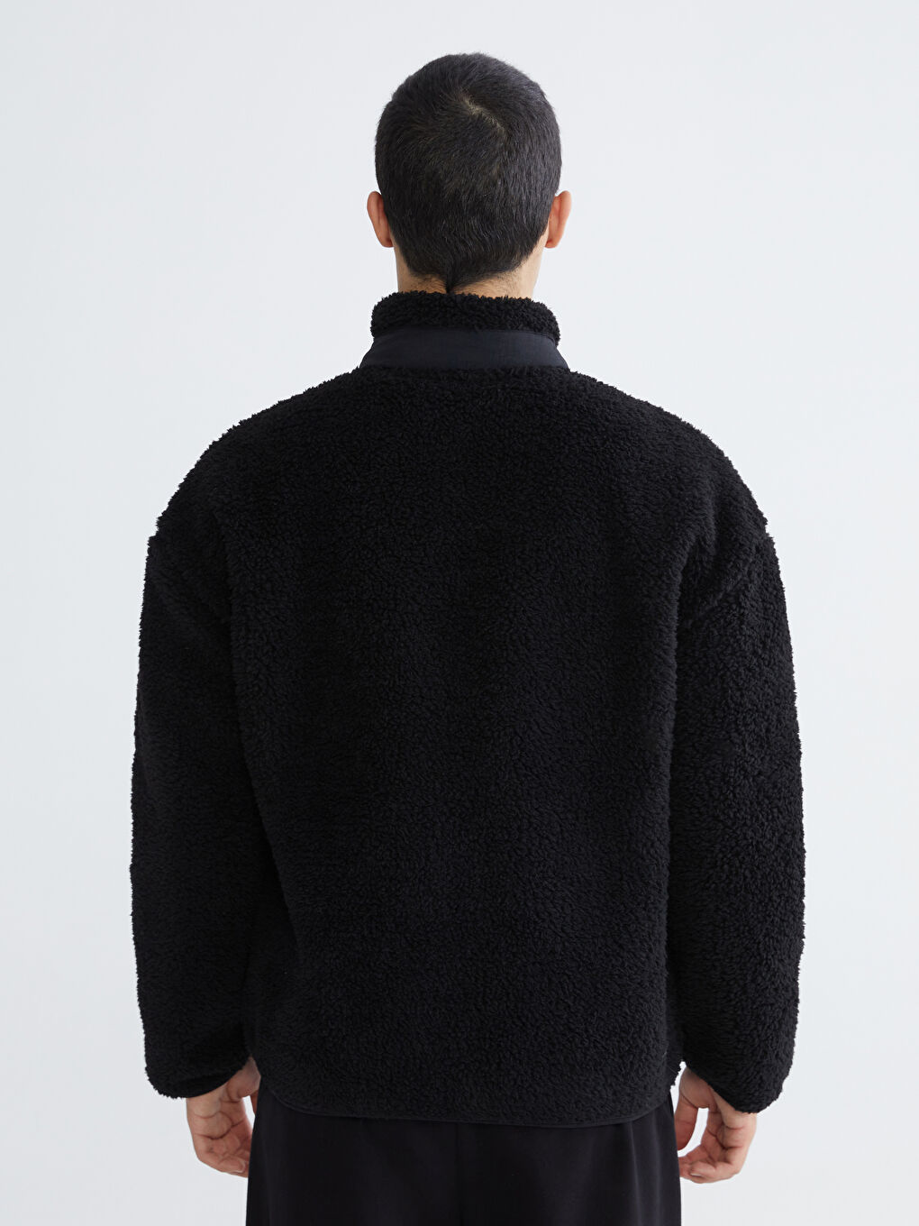 Siyah Dik Yaka Pelüş Erkek Fermuarlı Sweatshirt-2